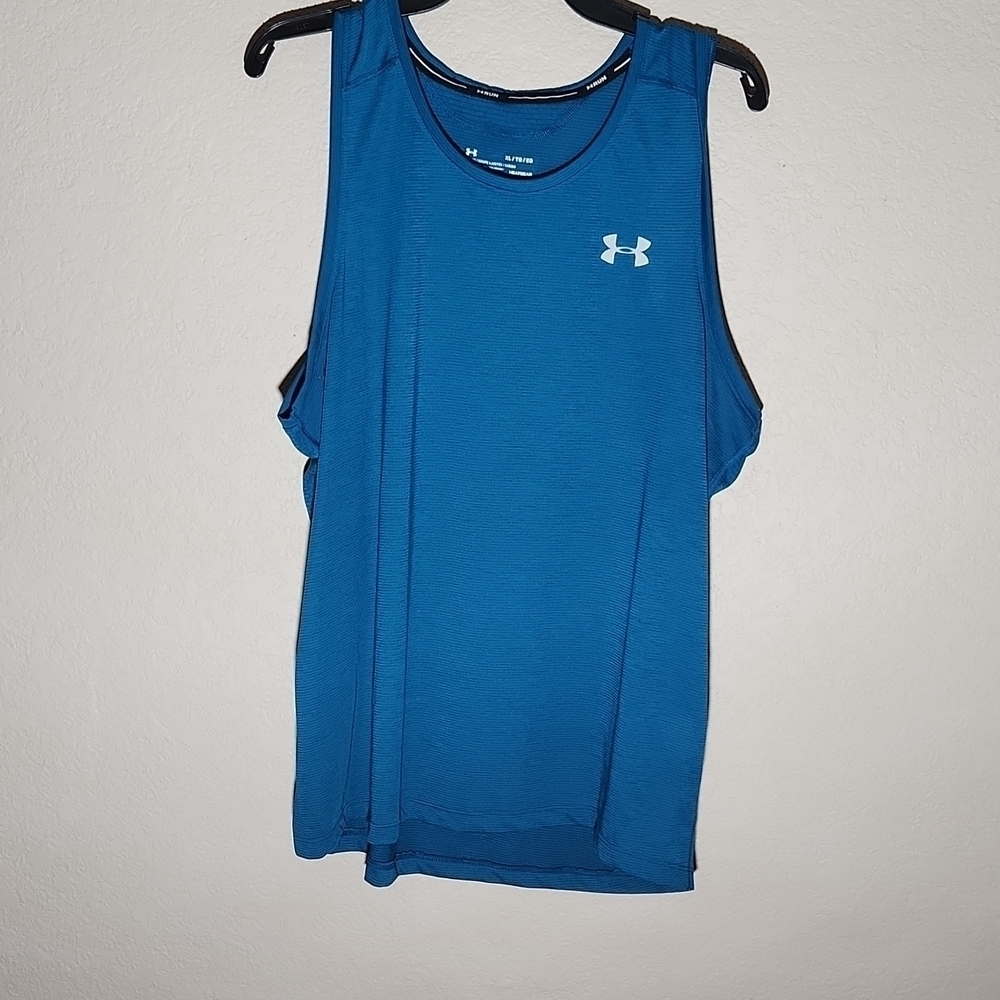 Under Armour Tank Top Womens Size XL Heatgear Run Blue shirt running